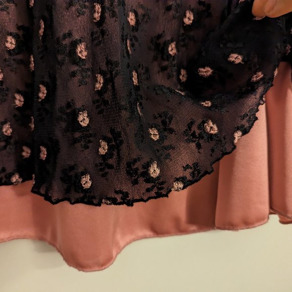 EUC Y2K Pink Dress - Picture 4 of 4